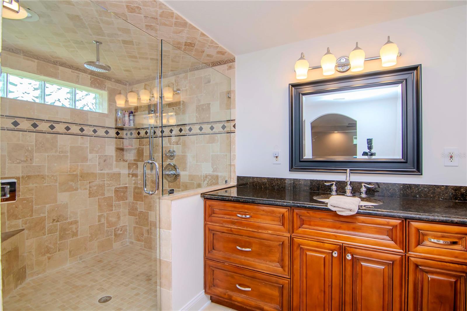 9717 N ROME AVE, TAMPA, FL, 33612