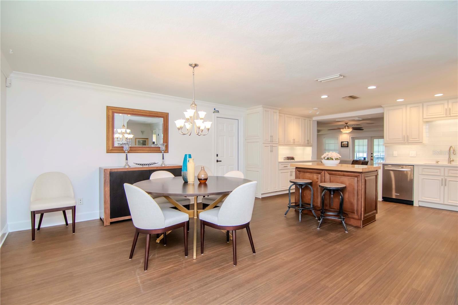 9717 N ROME AVE, TAMPA, FL, 33612