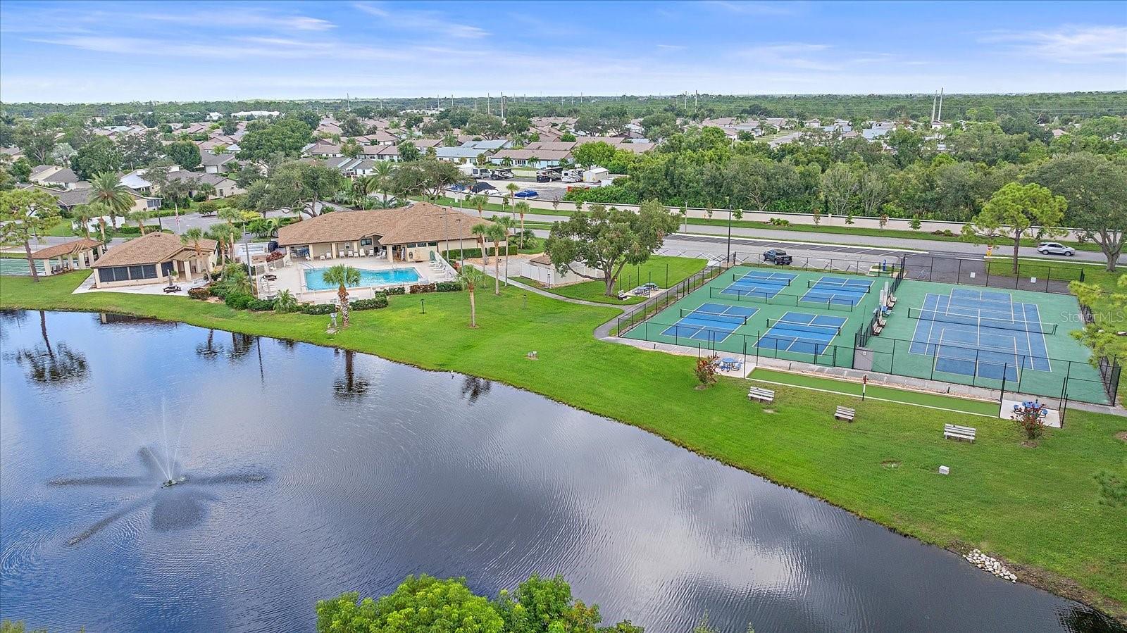 677 BARNACLE CT, ENGLEWOOD, FL, 34223