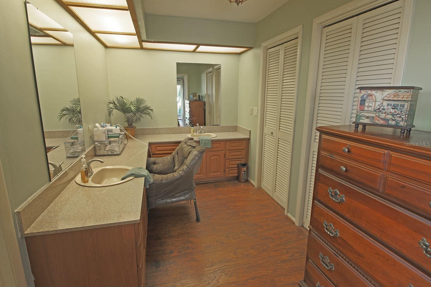 2160 AQUI ESTA DR, PUNTA GORDA, FL, 33950