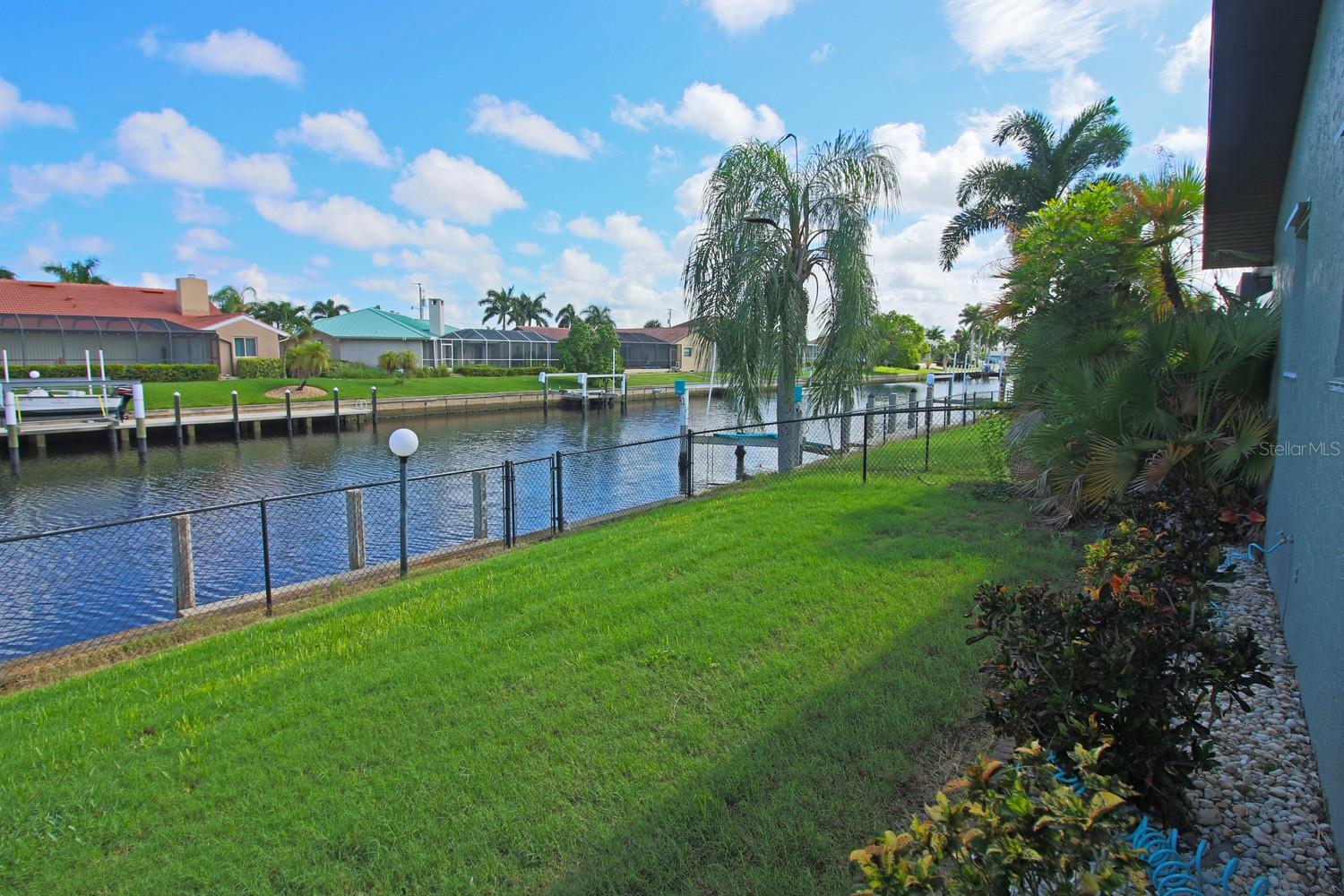 2160 AQUI ESTA DR, PUNTA GORDA, FL, 33950