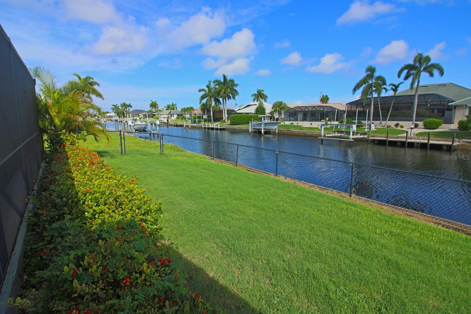 2160 AQUI ESTA DR, PUNTA GORDA, FL, 33950