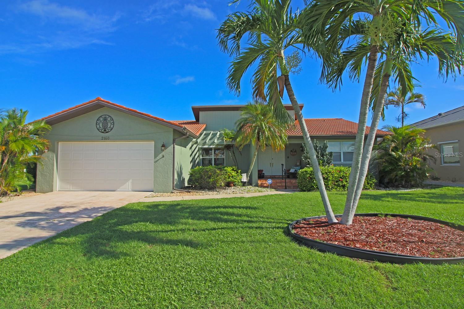 2160 AQUI ESTA DR, PUNTA GORDA, FL, 33950