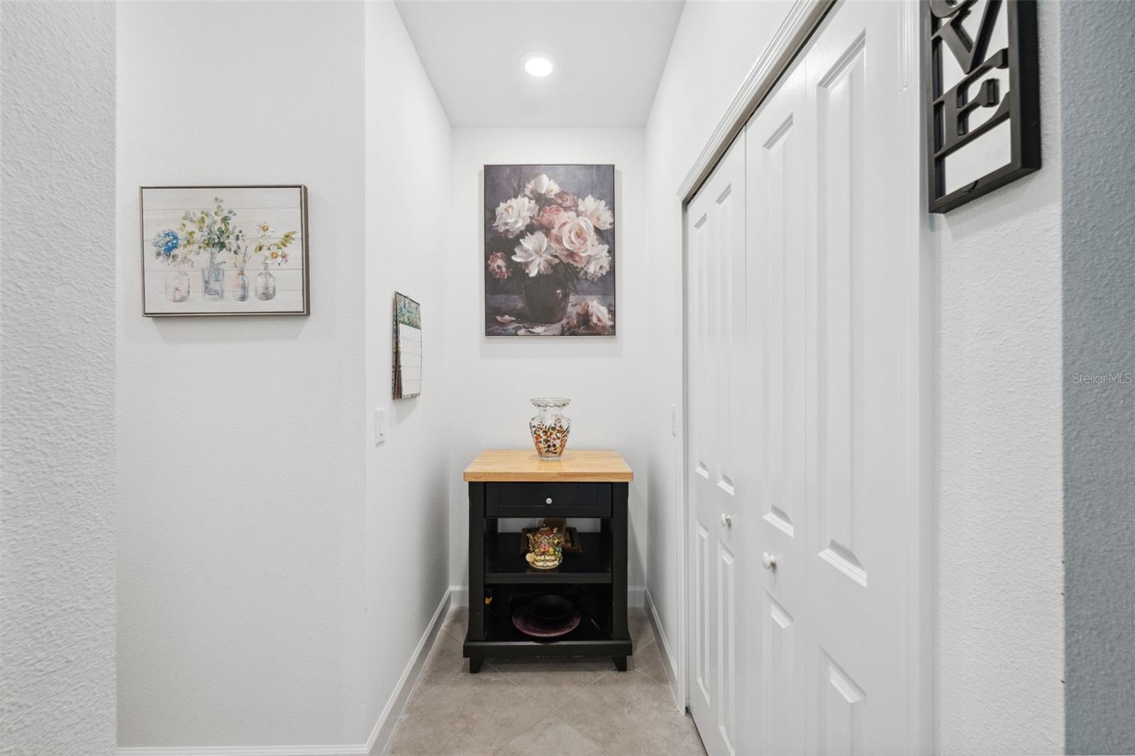 8205 CORNER PINE WAY, NEW PORT RICHEY, FL, 34655