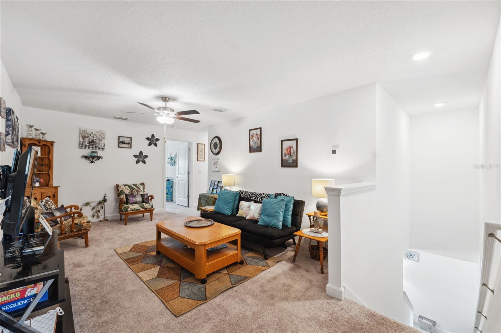 8205 CORNER PINE WAY, NEW PORT RICHEY, FL, 34655
