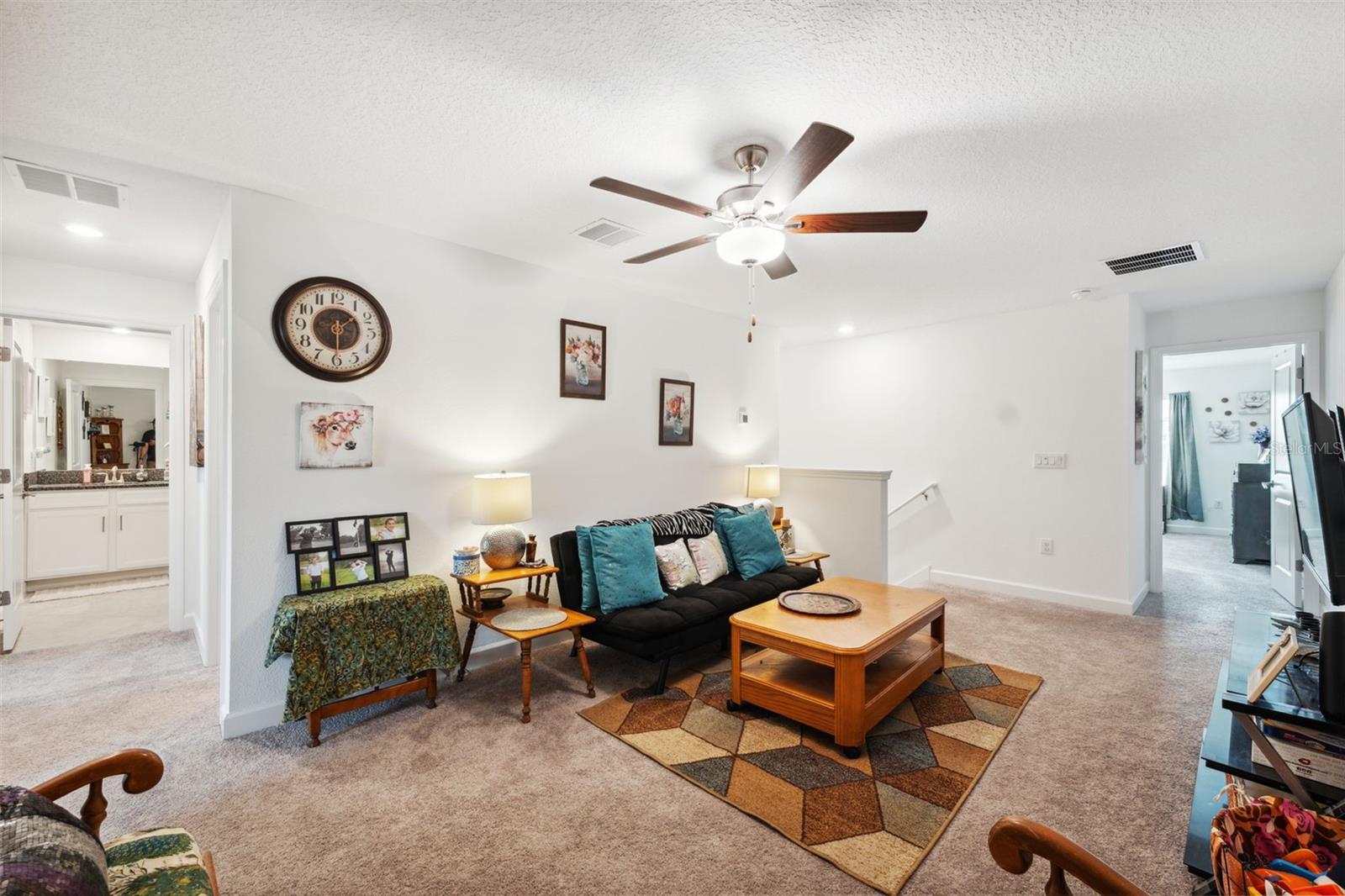 8205 CORNER PINE WAY, NEW PORT RICHEY, FL, 34655