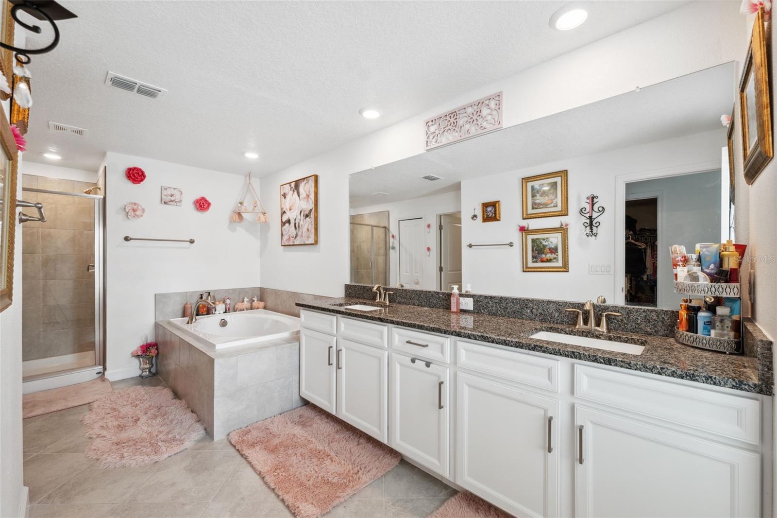 8205 CORNER PINE WAY, NEW PORT RICHEY, FL, 34655