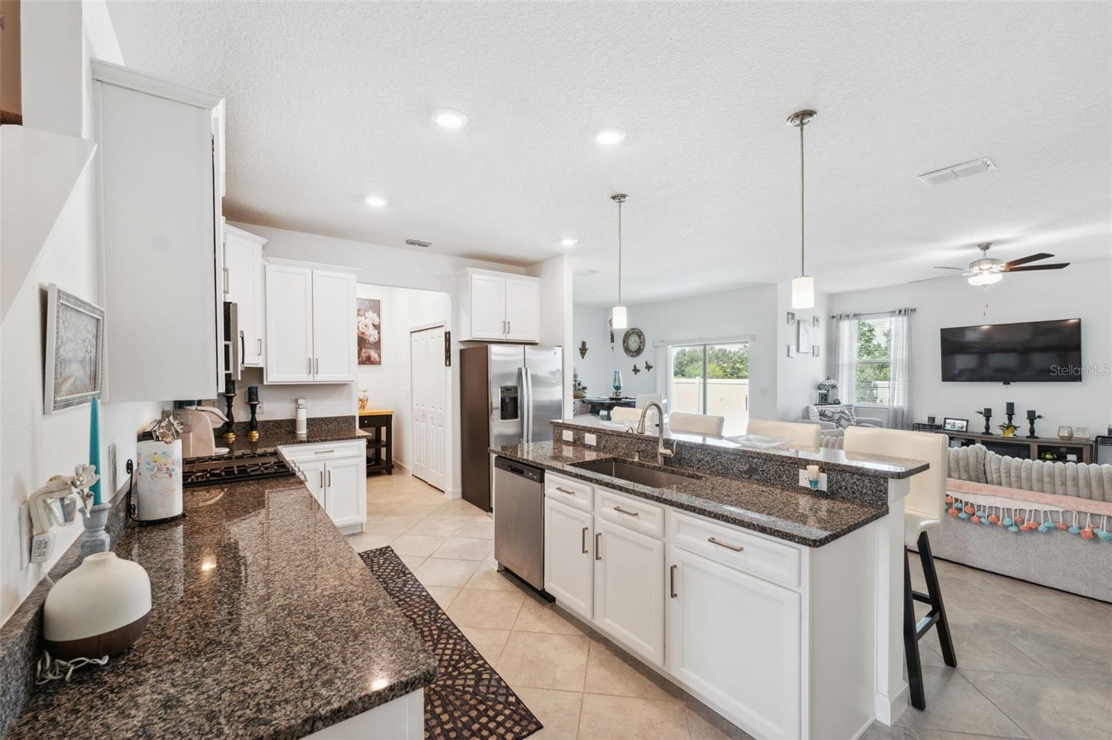 8205 CORNER PINE WAY, NEW PORT RICHEY, FL, 34655