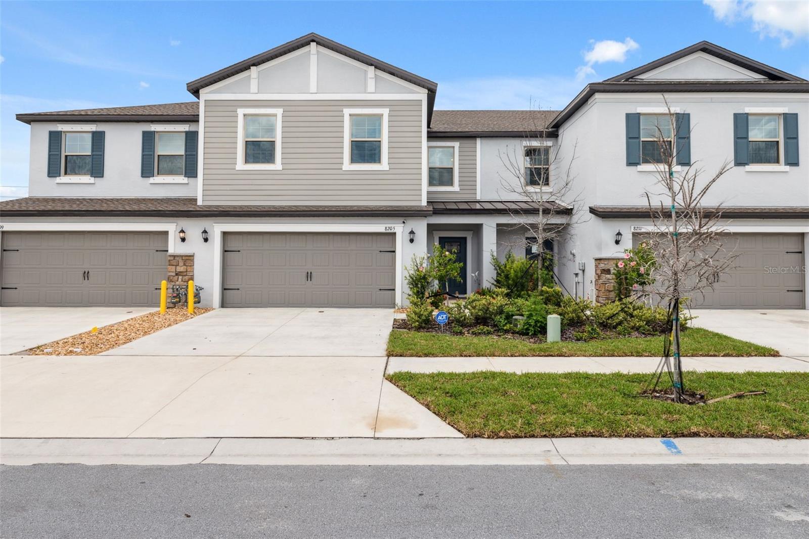 8205 CORNER PINE WAY, NEW PORT RICHEY, FL, 34655