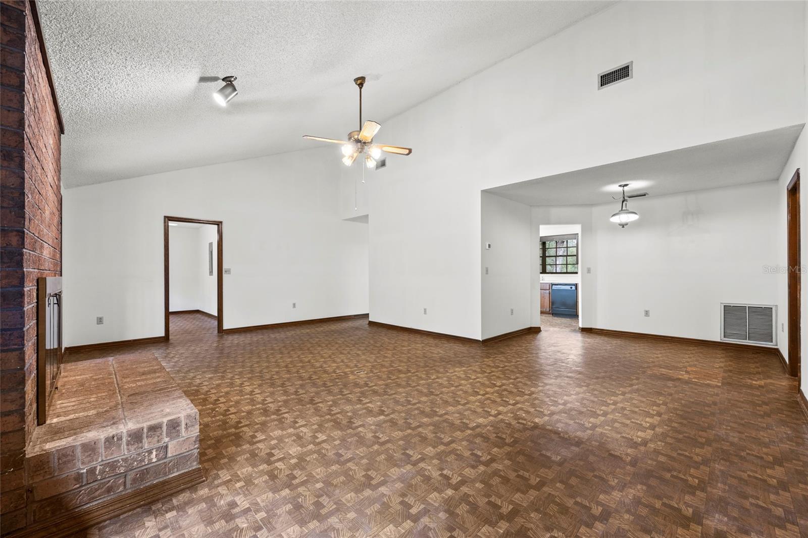 189 SISCO RD, POMONA PARK, FL, 32181