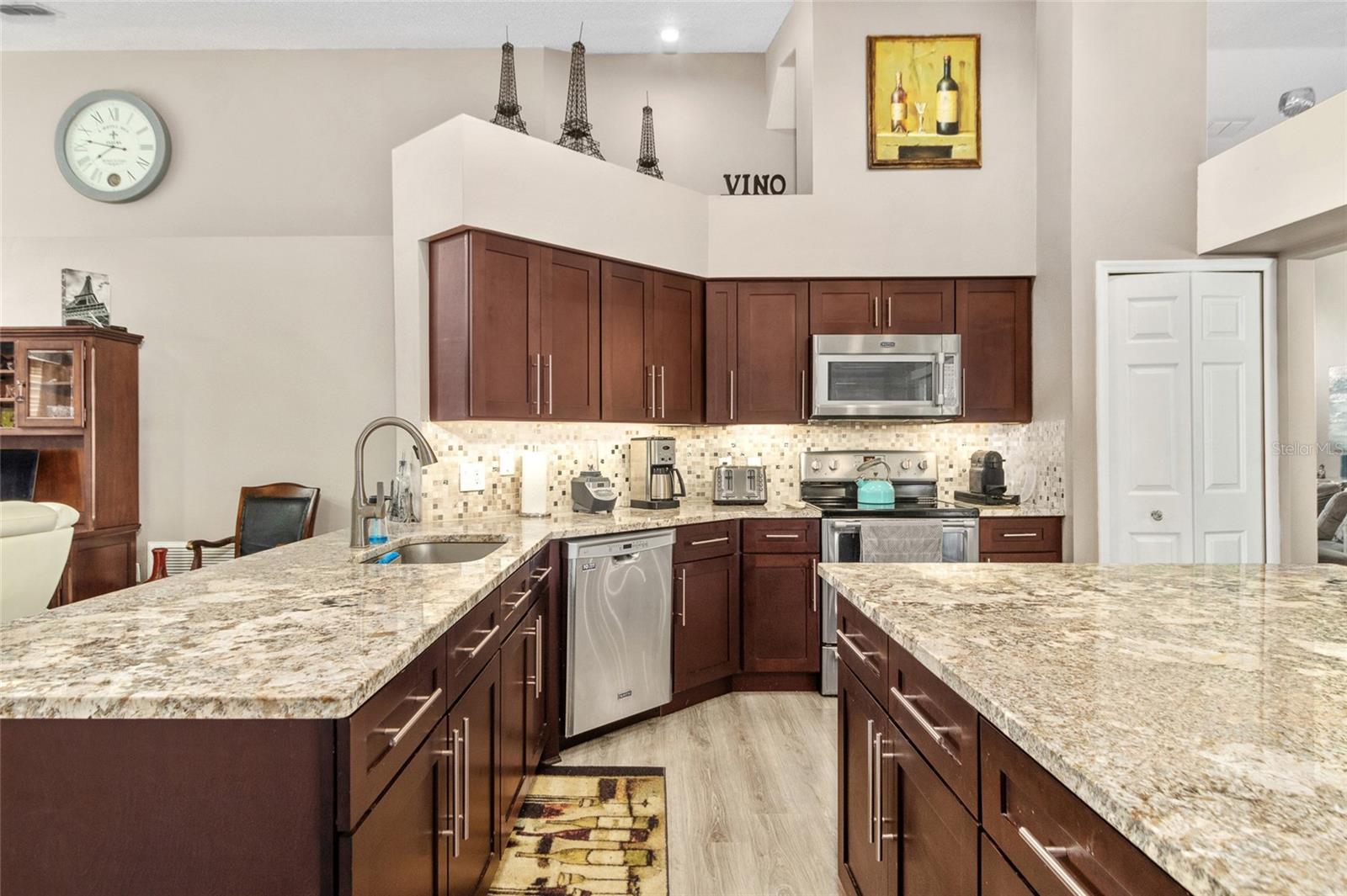 8421 RIDGEBROOK CIR, ODESSA, FL, 33556