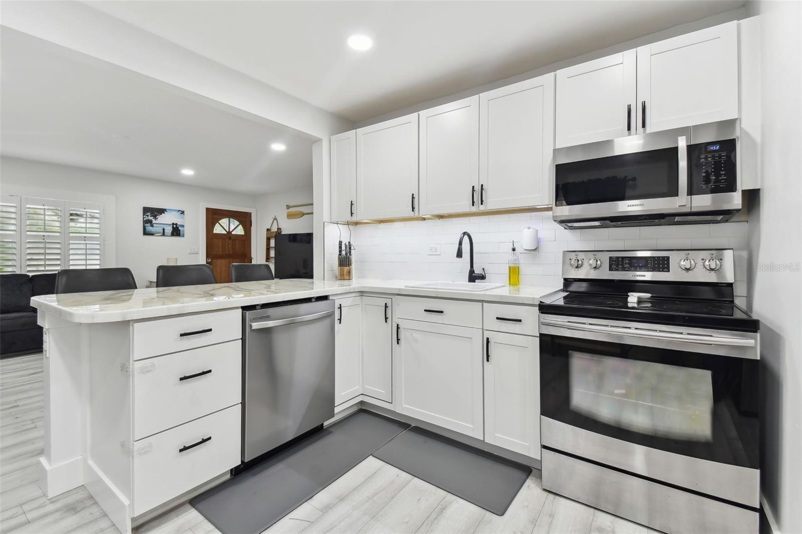 2020 PINECREST WAY, CLEARWATER, FL, 33755