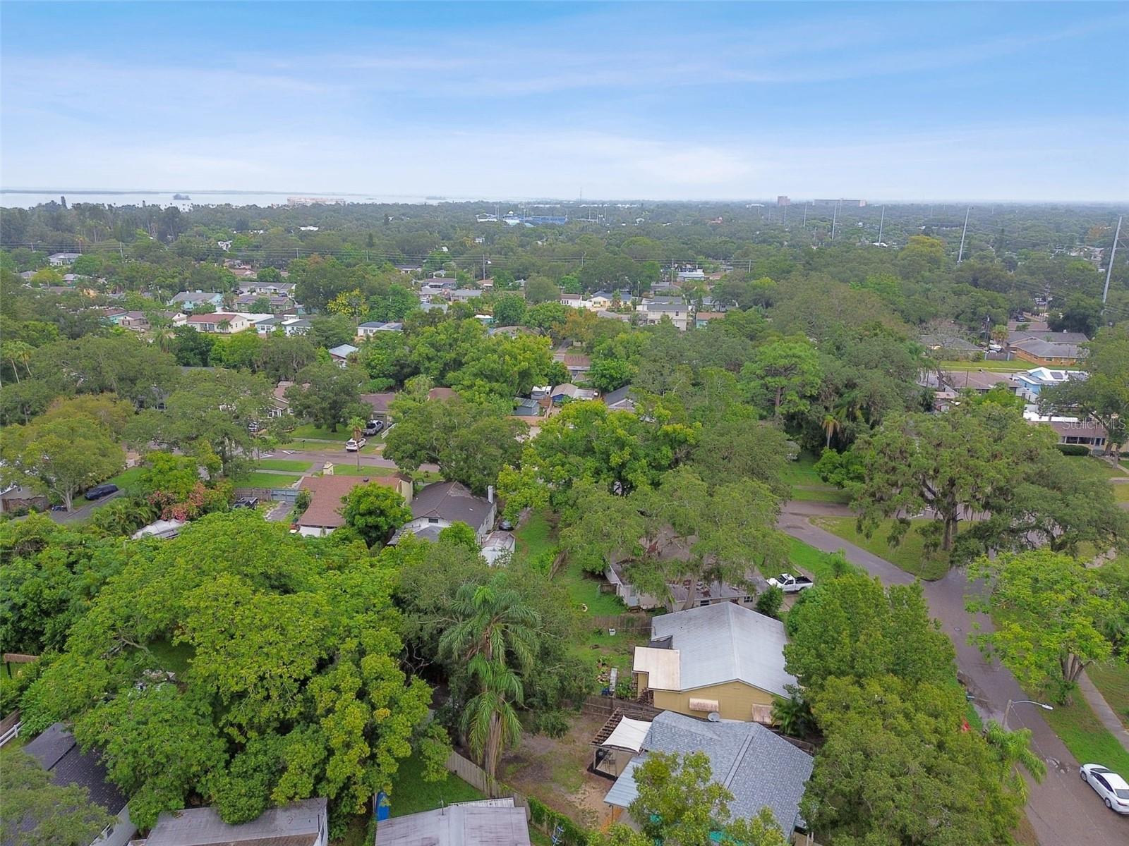 2020 PINECREST WAY, CLEARWATER, FL, 33755