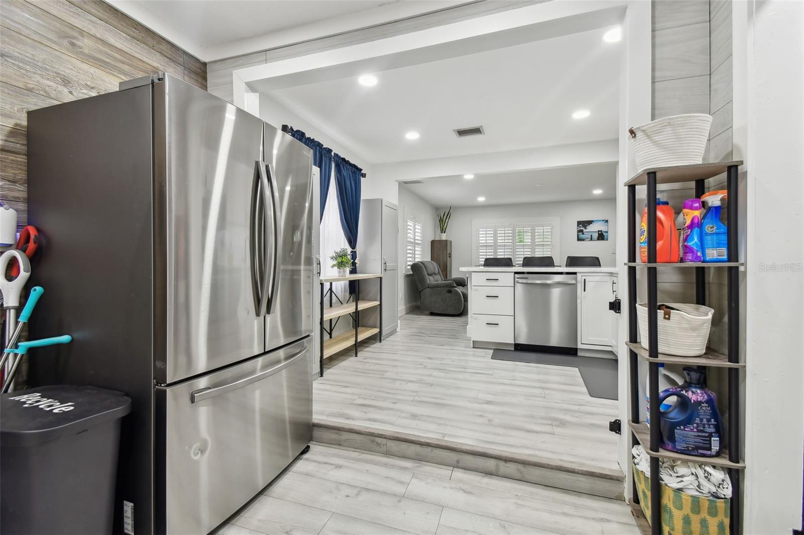 2020 PINECREST WAY, CLEARWATER, FL, 33755