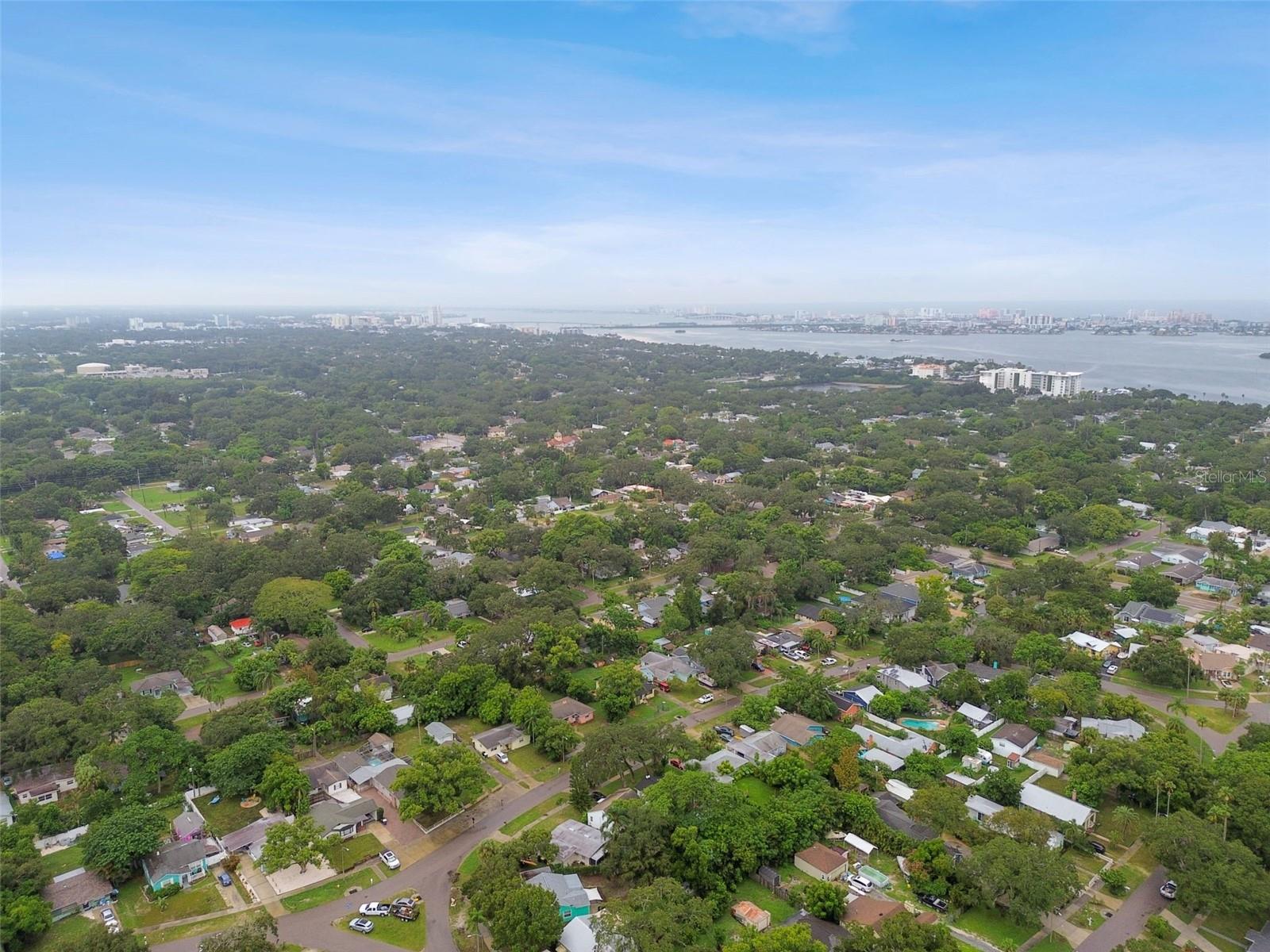 2020 PINECREST WAY, CLEARWATER, FL, 33755