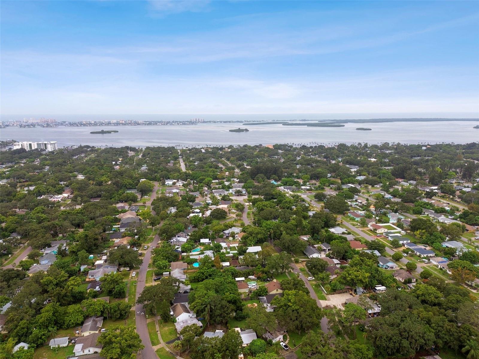 2020 PINECREST WAY, CLEARWATER, FL, 33755