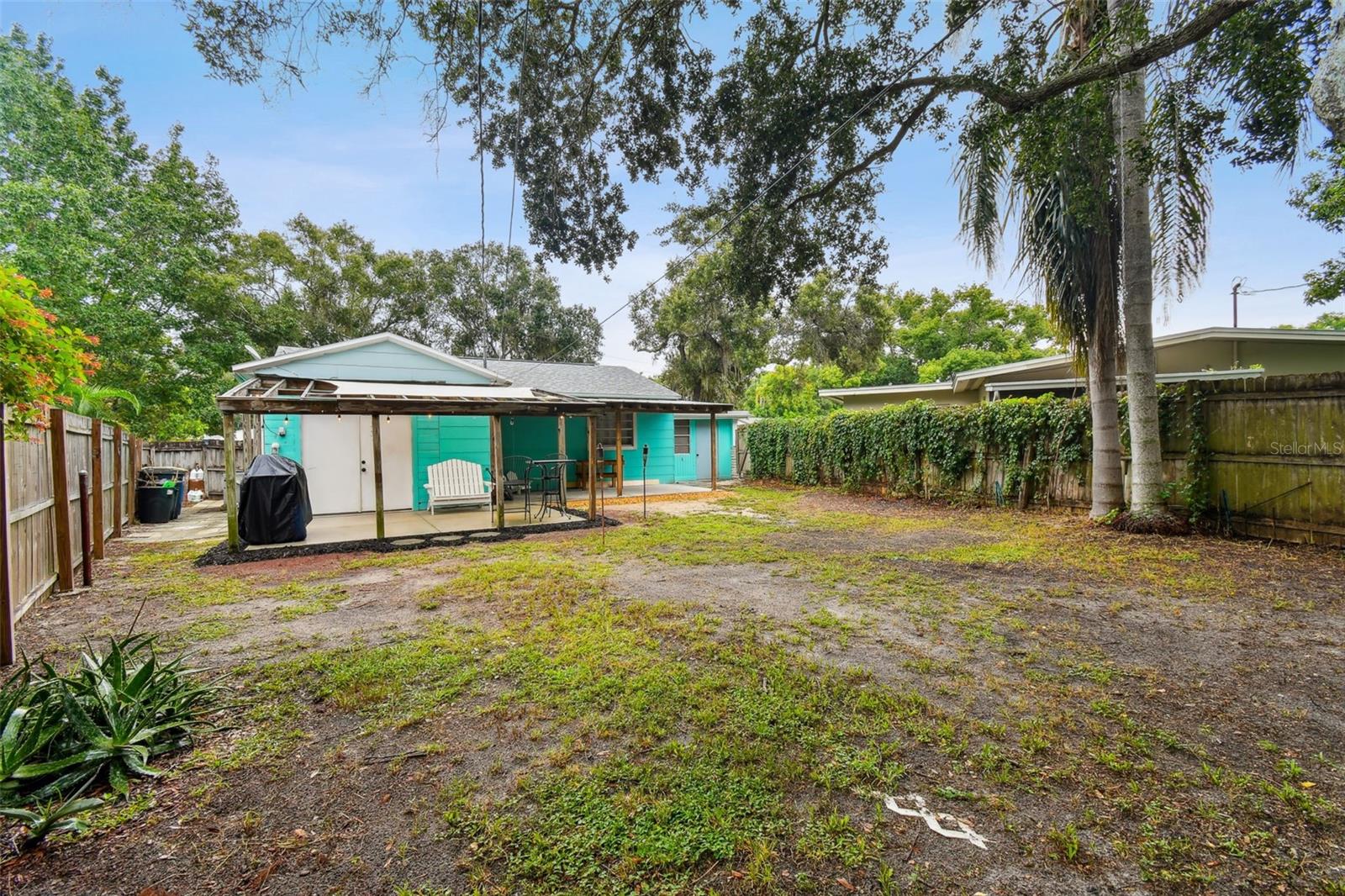 2020 PINECREST WAY, CLEARWATER, FL, 33755