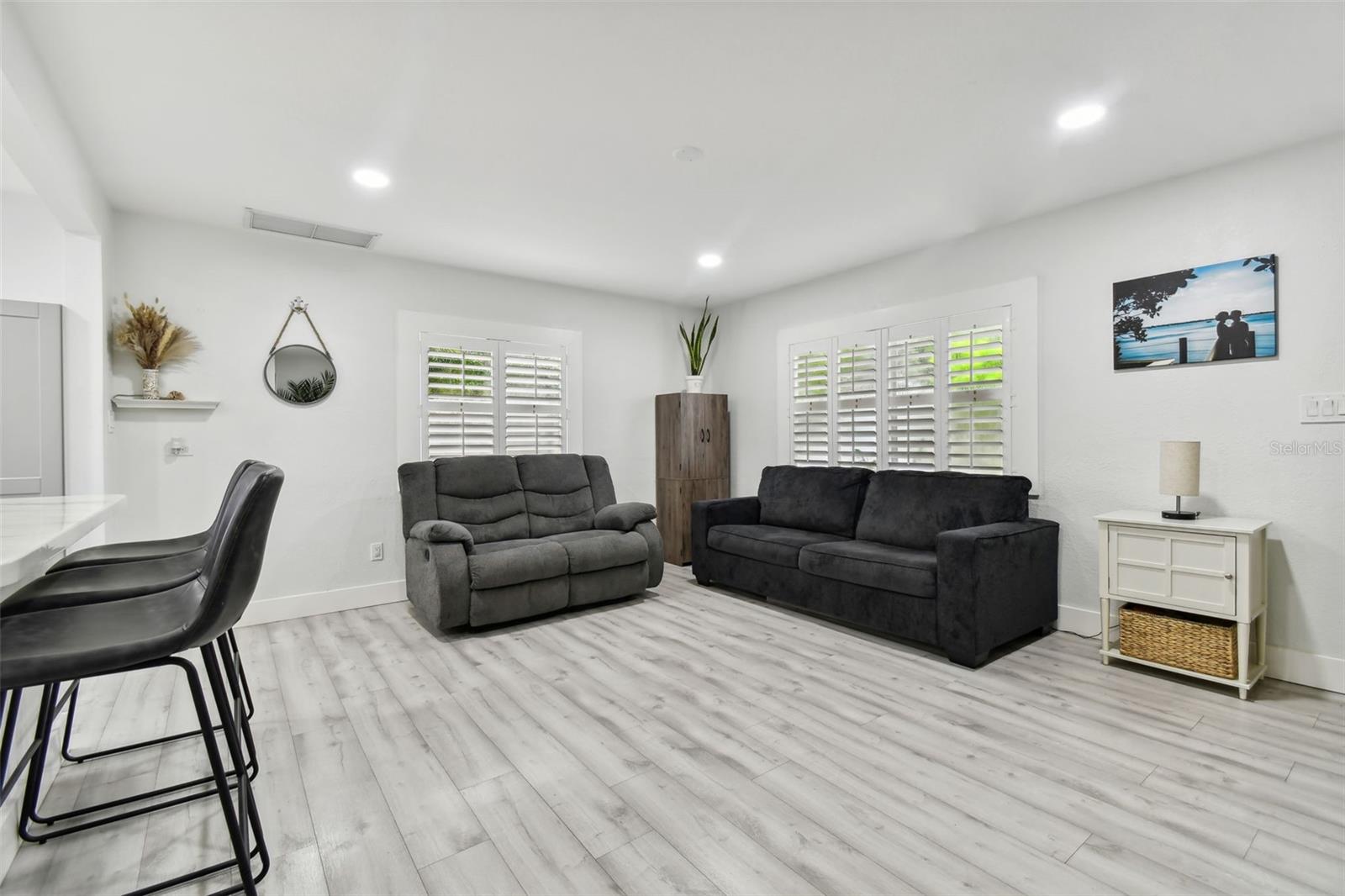 2020 PINECREST WAY, CLEARWATER, FL, 33755