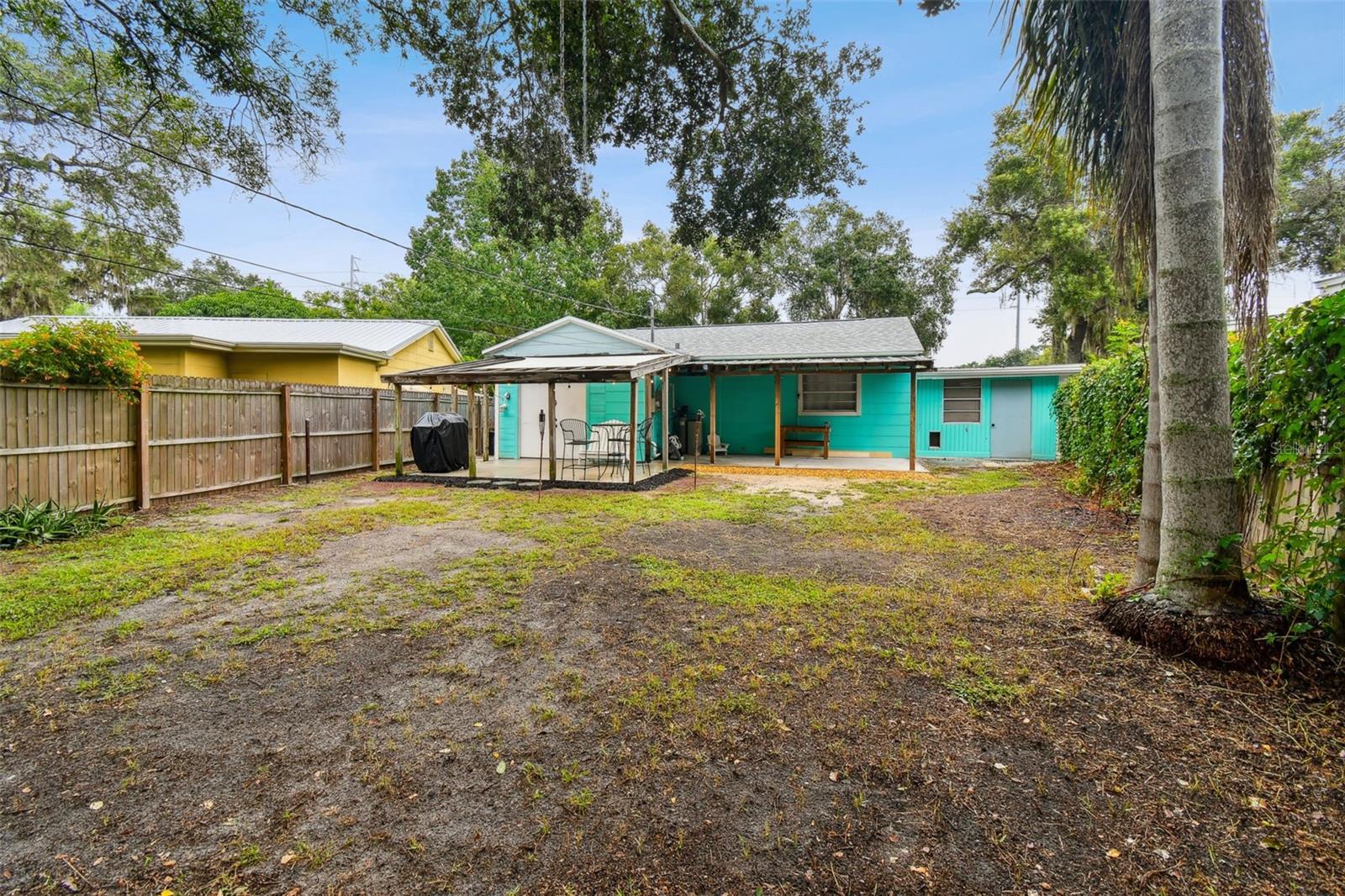 2020 PINECREST WAY, CLEARWATER, FL, 33755