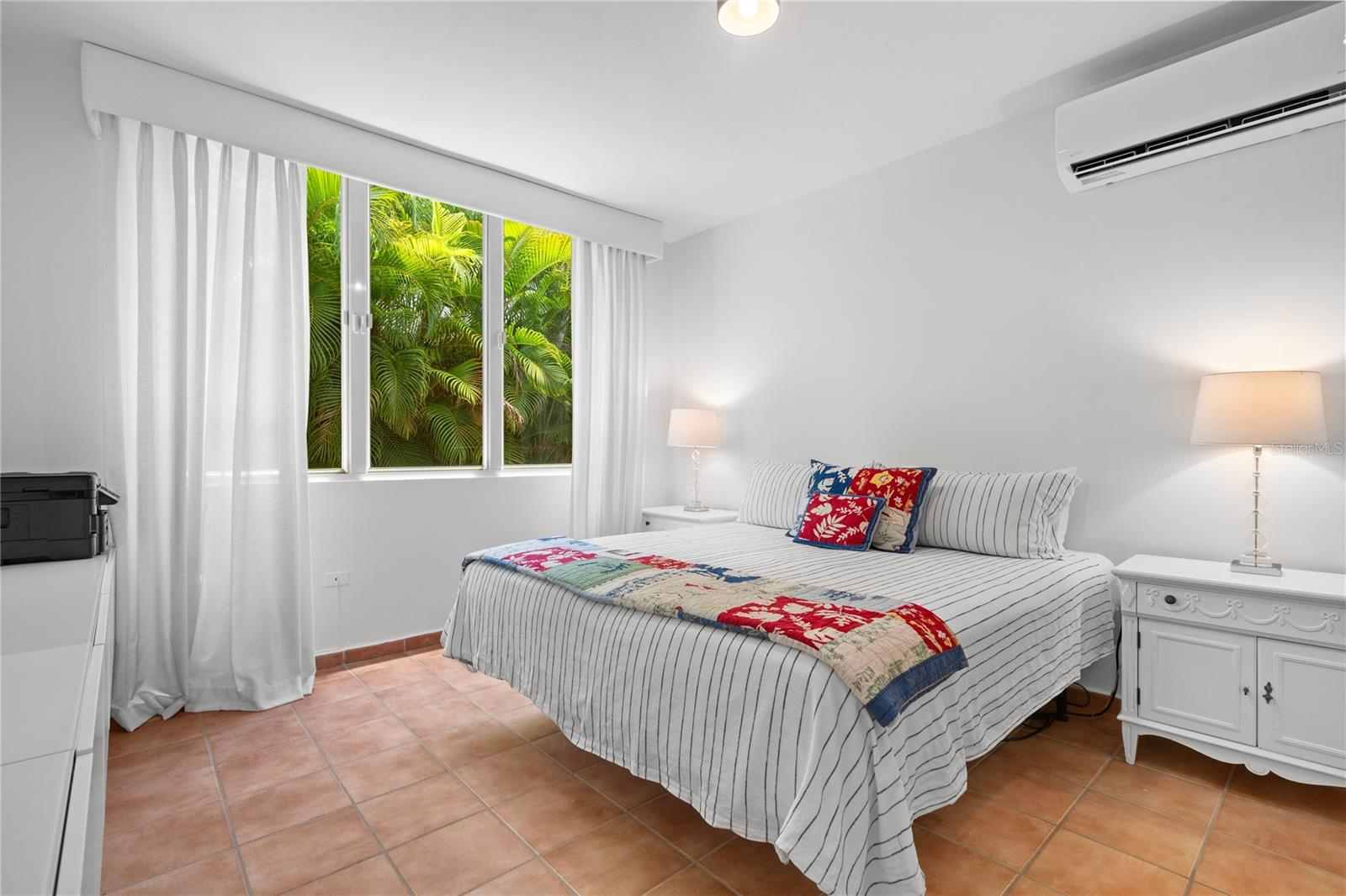 PR9108735 Property Photo