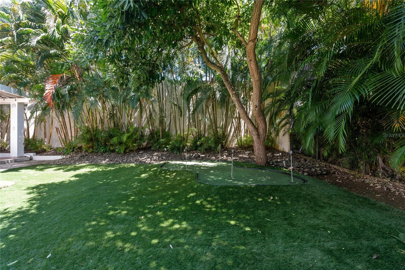 PR9108735 Property Photo