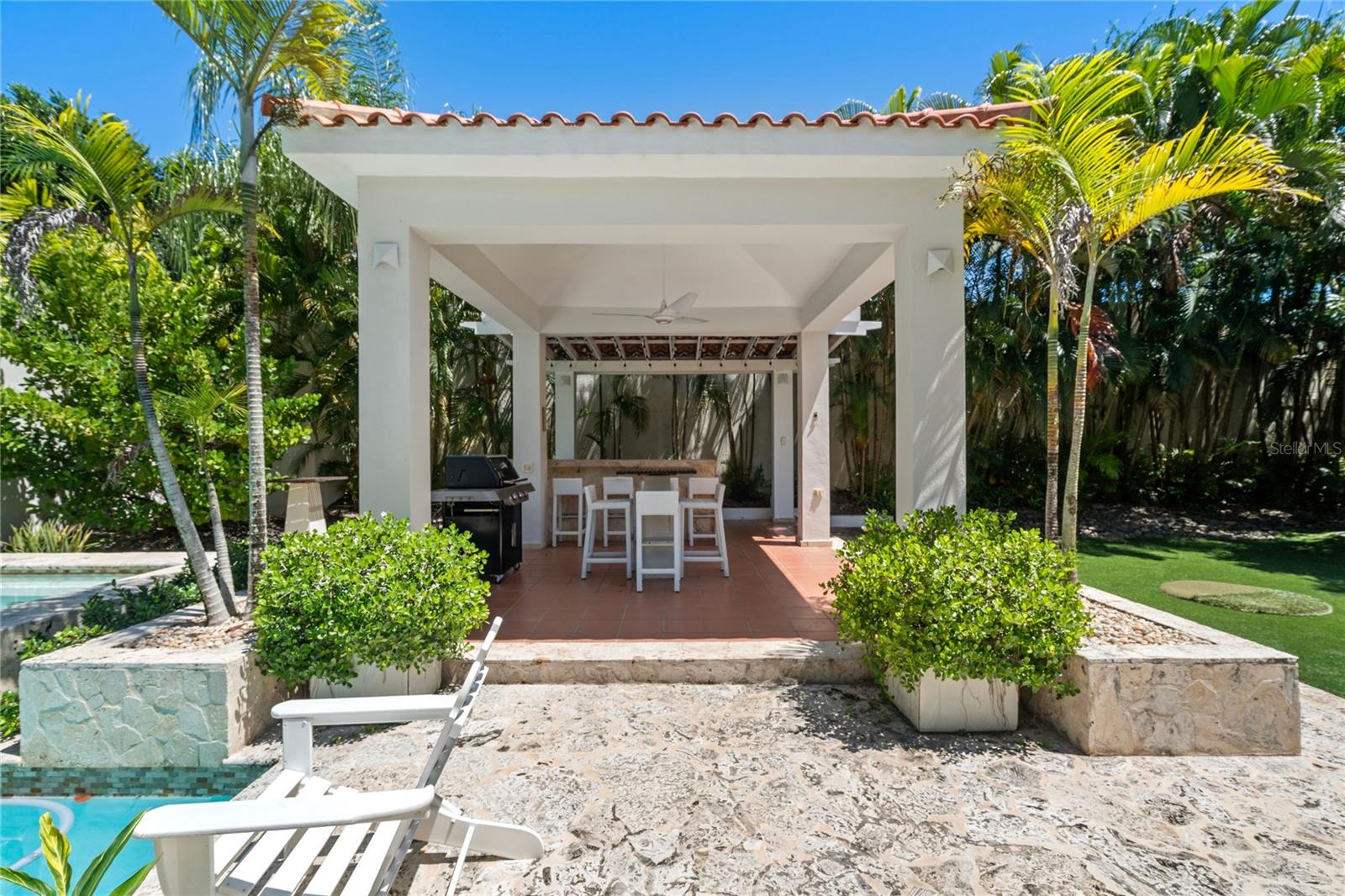 PR9108735 Property Photo