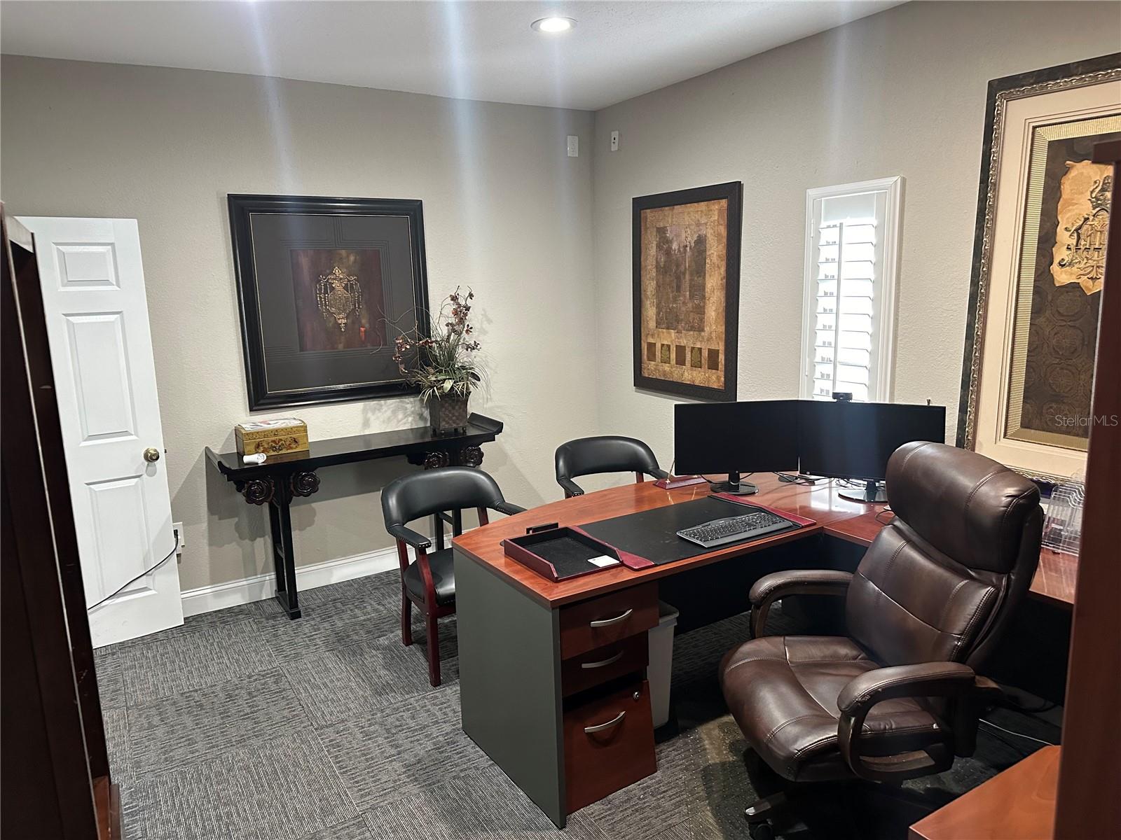 8106 US HWY 19, PORT RICHEY, FL, 34668