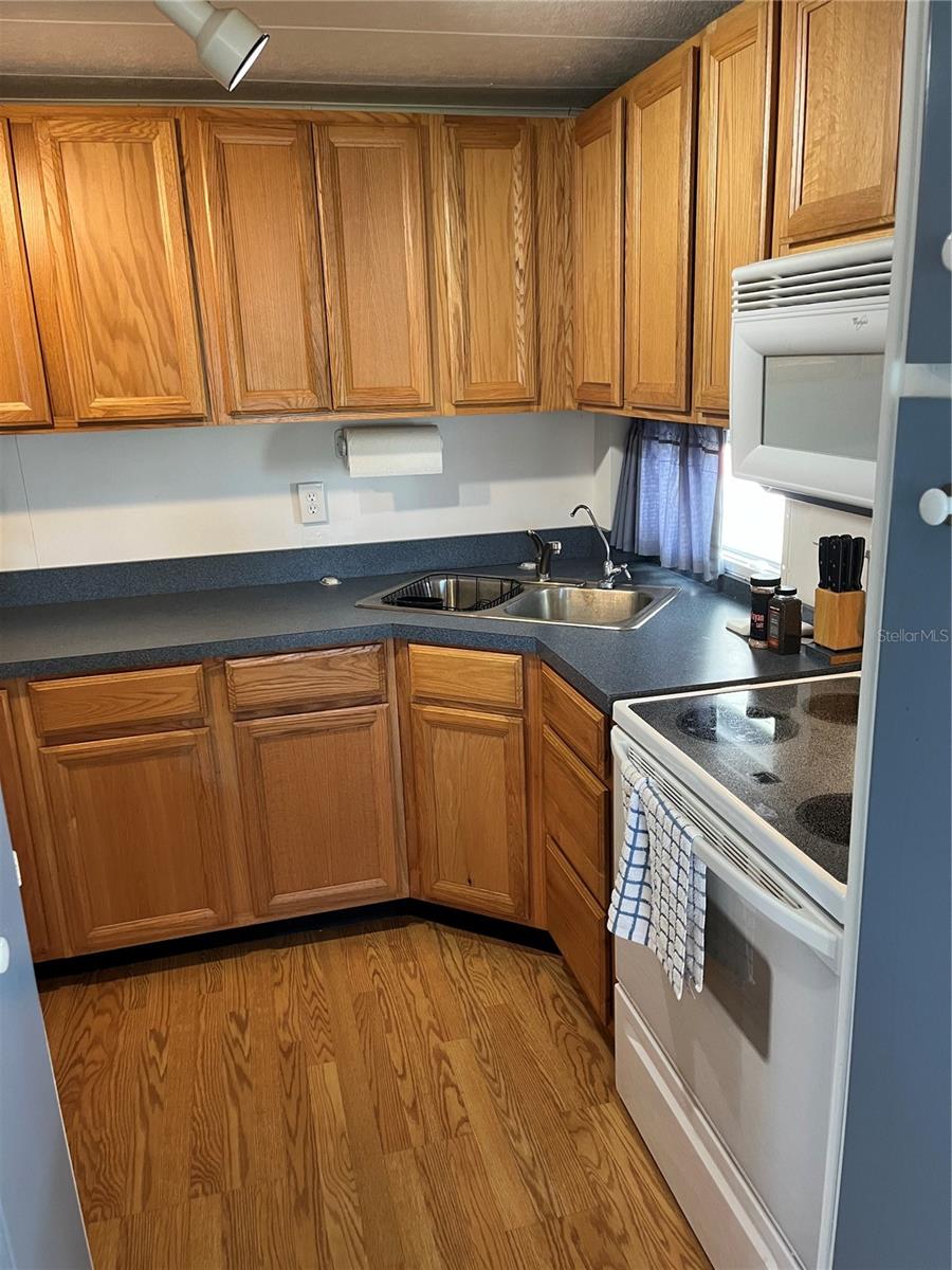 N6134509 Property Photo