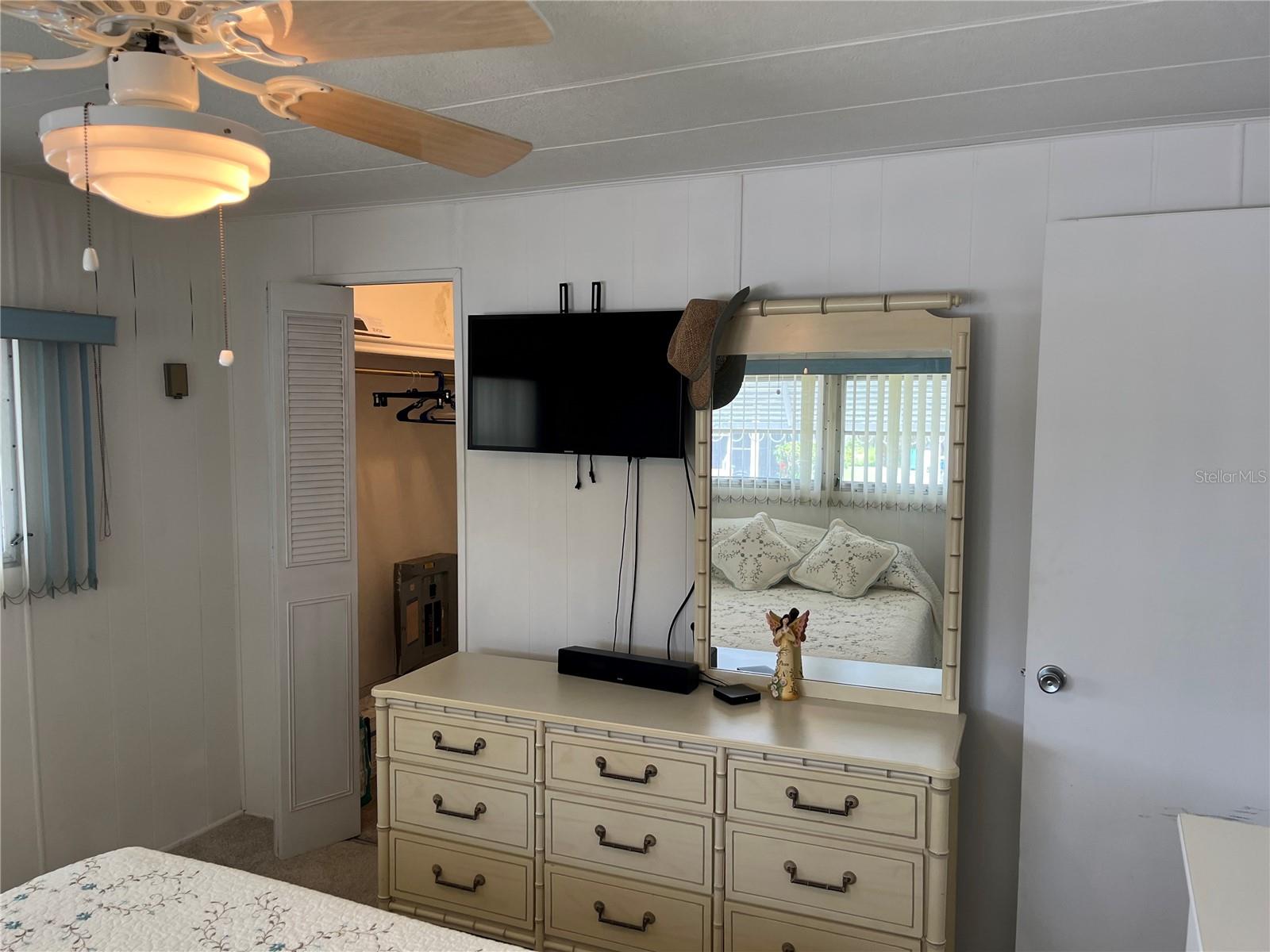 N6134509 Property Photo