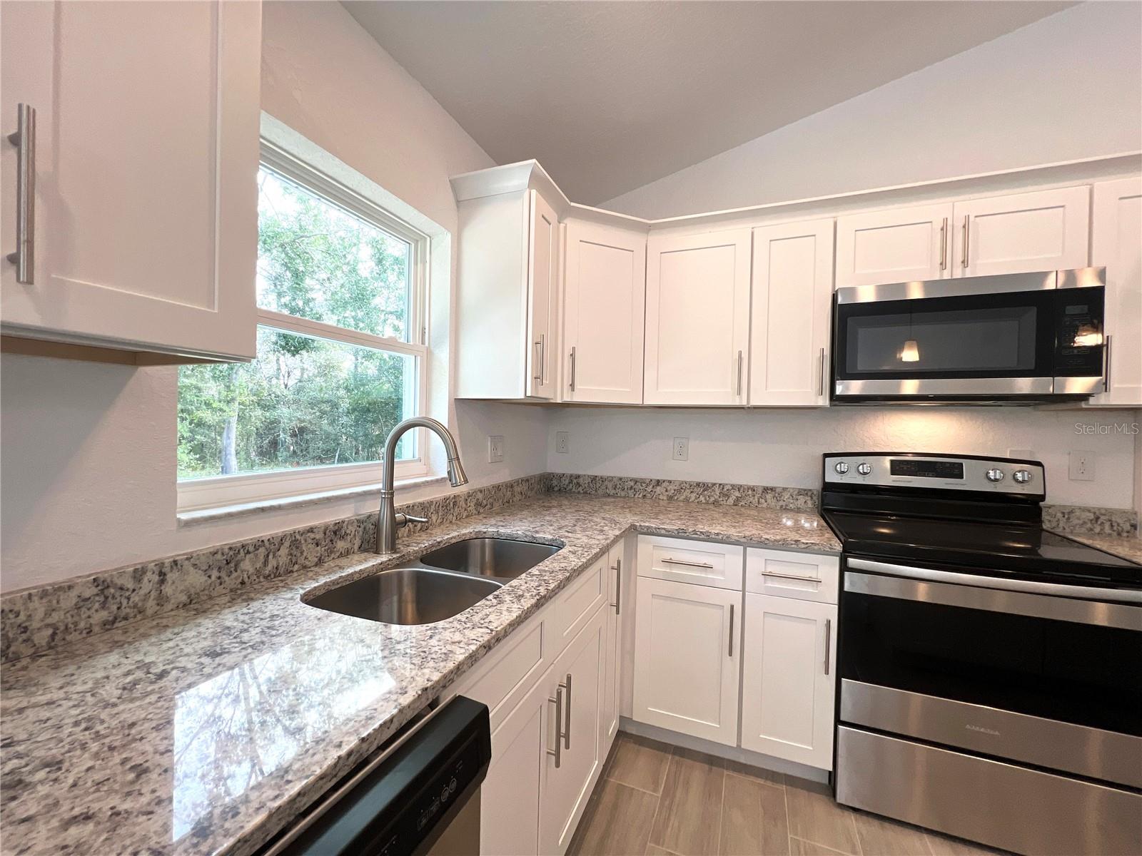 9274 N CITRUS SPRINGS BLVD, CITRUS SPRINGS, FL, 34434