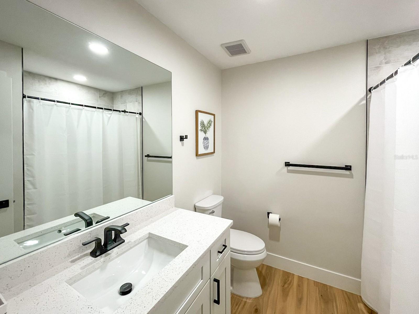 2845 INDIANWOOD DR, SARASOTA, FL, 34232