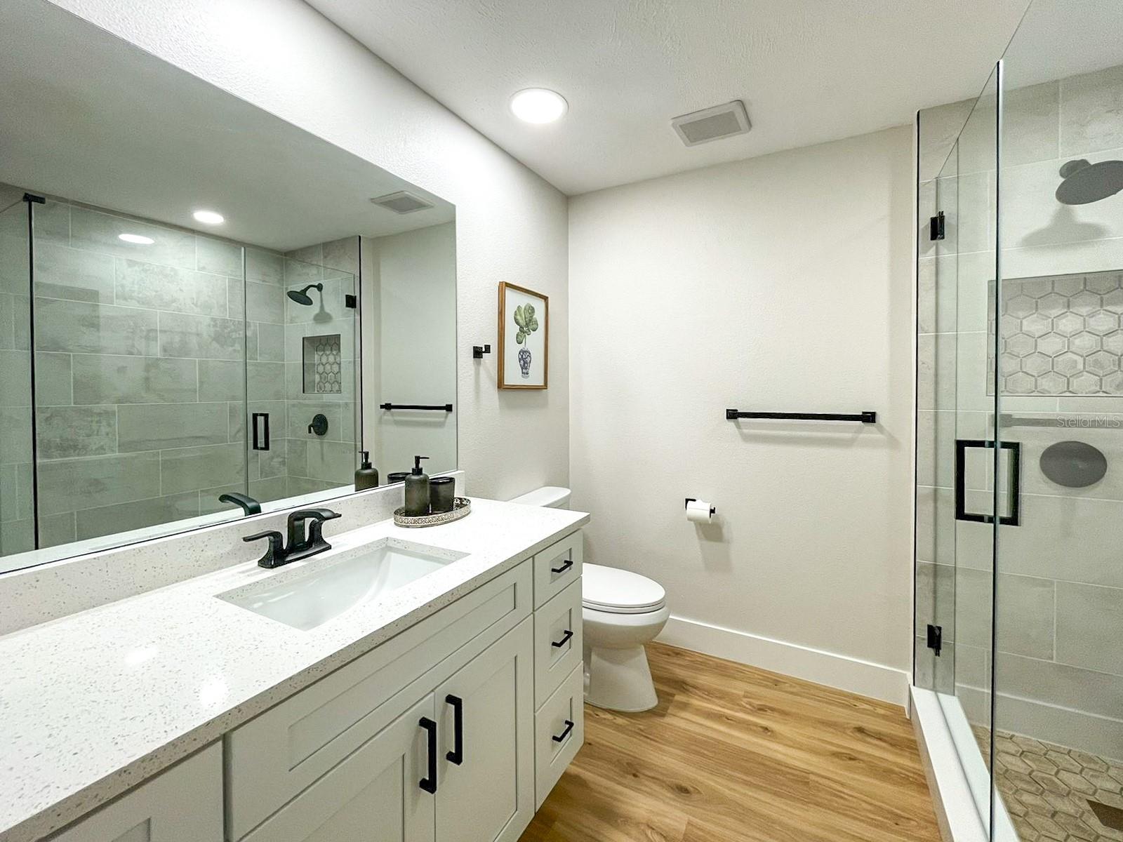 2845 INDIANWOOD DR, SARASOTA, FL, 34232