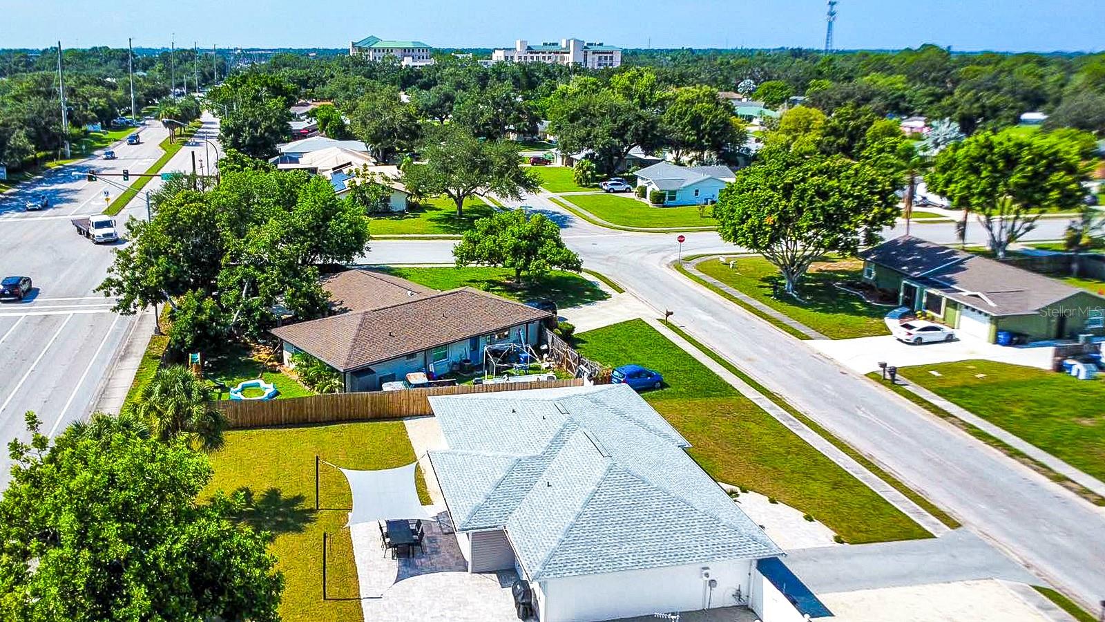 2845 INDIANWOOD DR, SARASOTA, FL, 34232