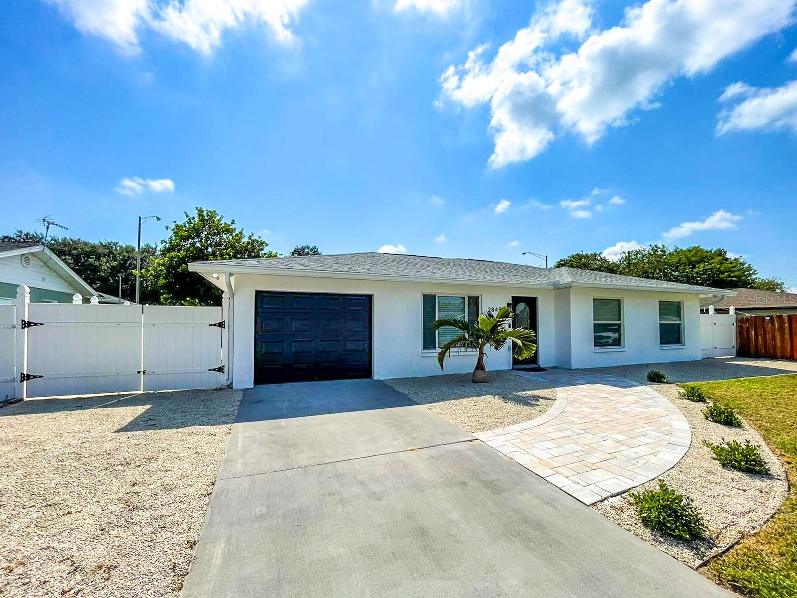 2845 INDIANWOOD DR, SARASOTA, FL, 34232