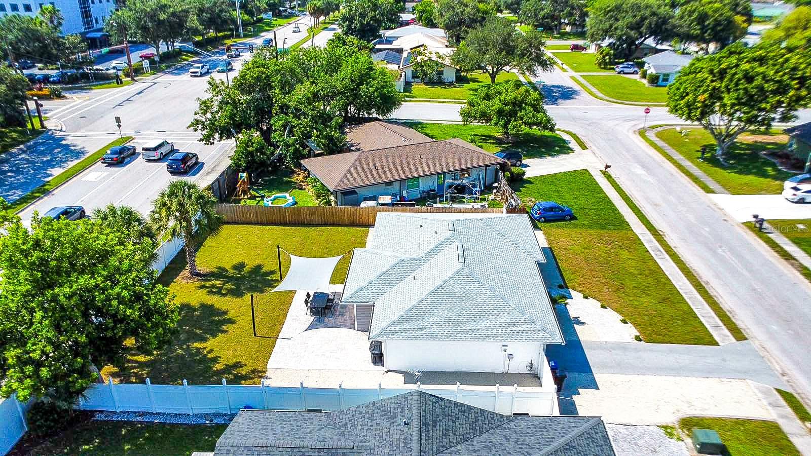 2845 INDIANWOOD DR, SARASOTA, FL, 34232