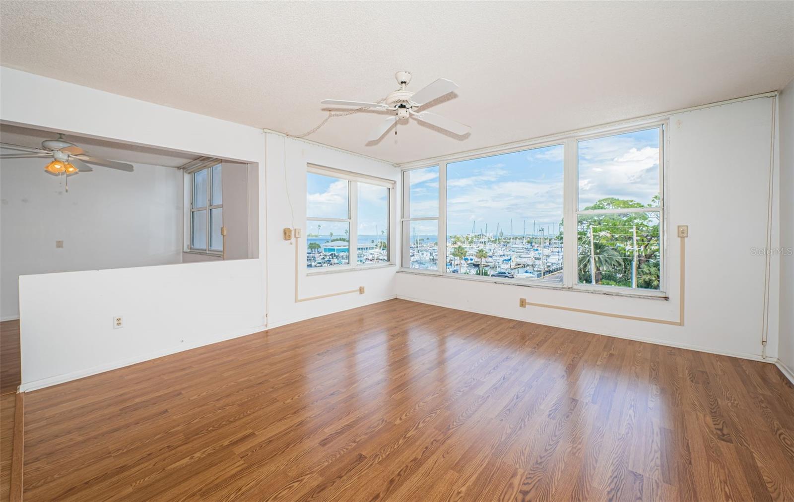 632 EDGEWATER DR #437, DUNEDIN, FL, 34698
