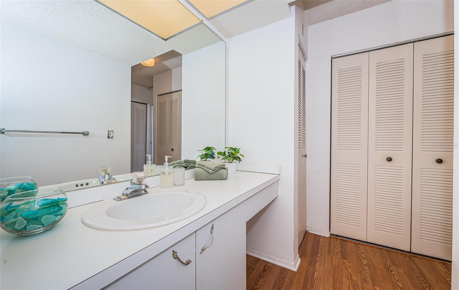 632 EDGEWATER DR #437, DUNEDIN, FL, 34698