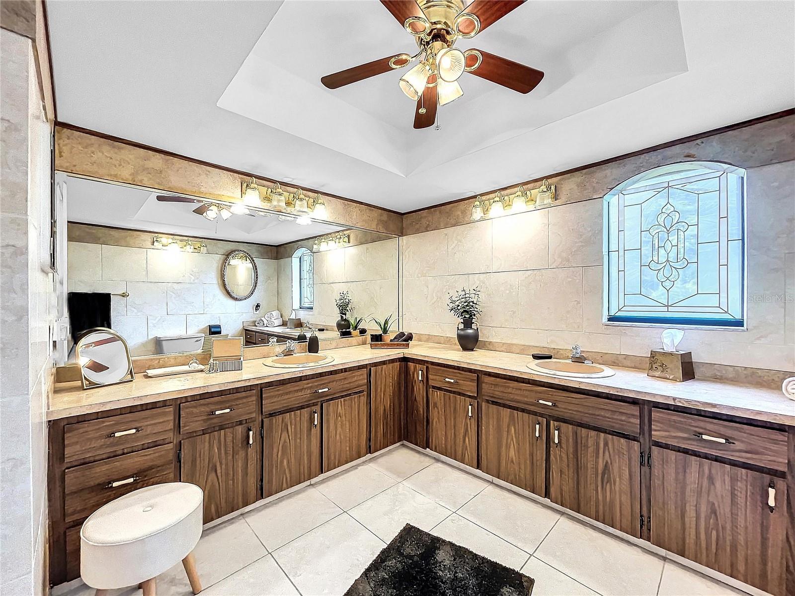 10951 LAKEVIEW DR, NEW PORT RICHEY, FL, 34654
