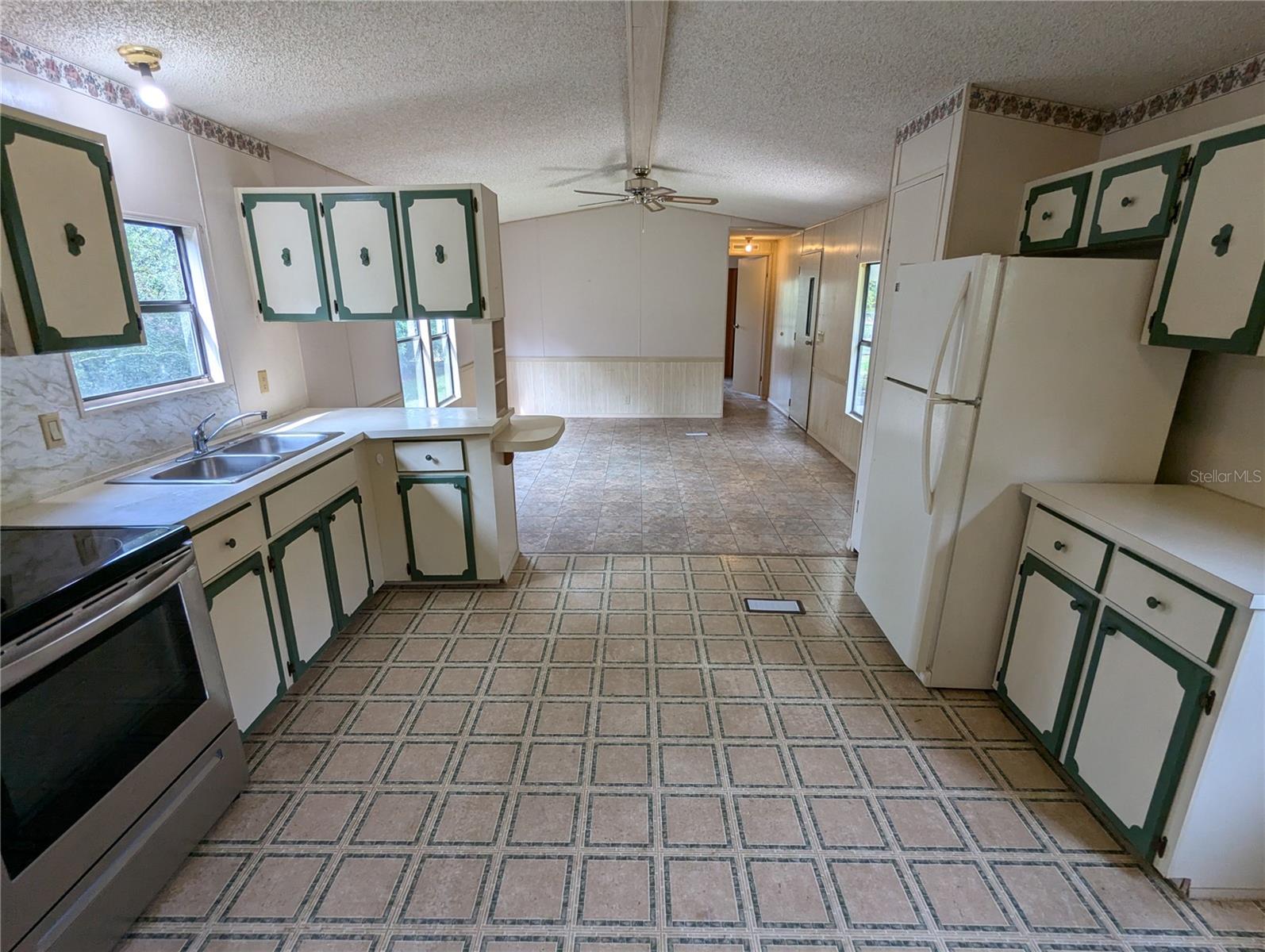 9895 SE 310TH AVE, ALTOONA, FL, 32702