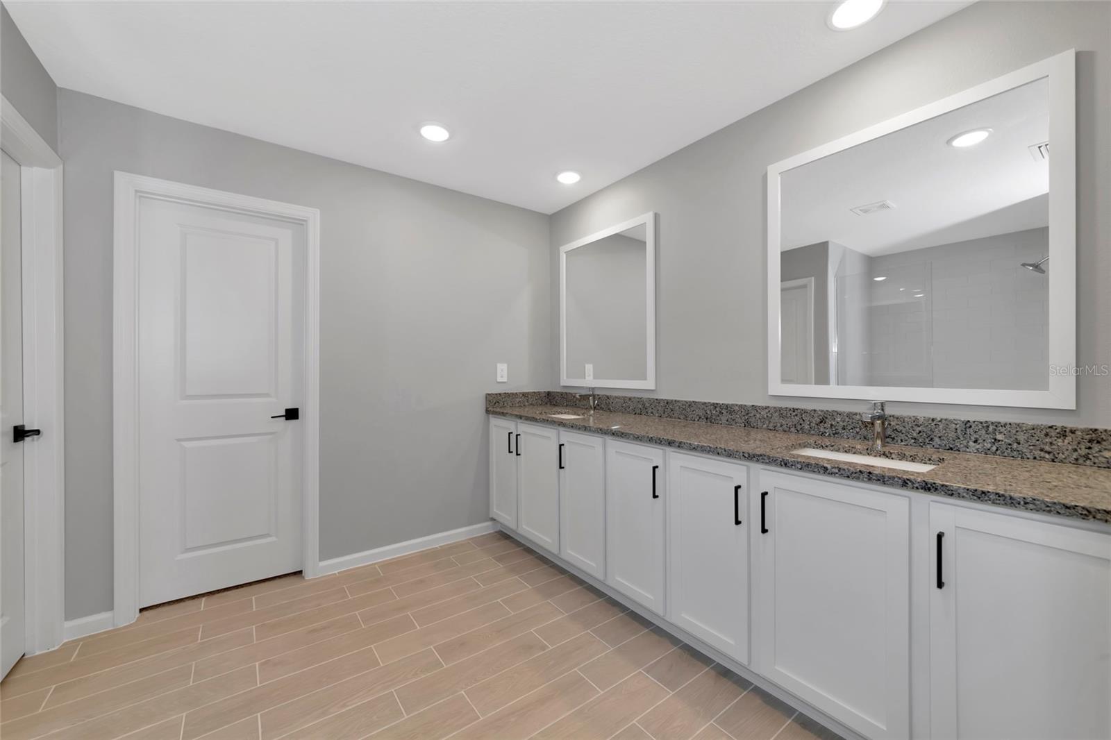 5431 CADES BAY CIR, LAKEWOOD RANCH, FL, 34211