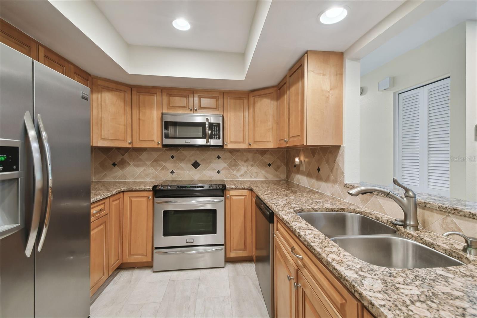 251 HIDDEN BROOK DR #102C, PALM HARBOR, FL, 34683