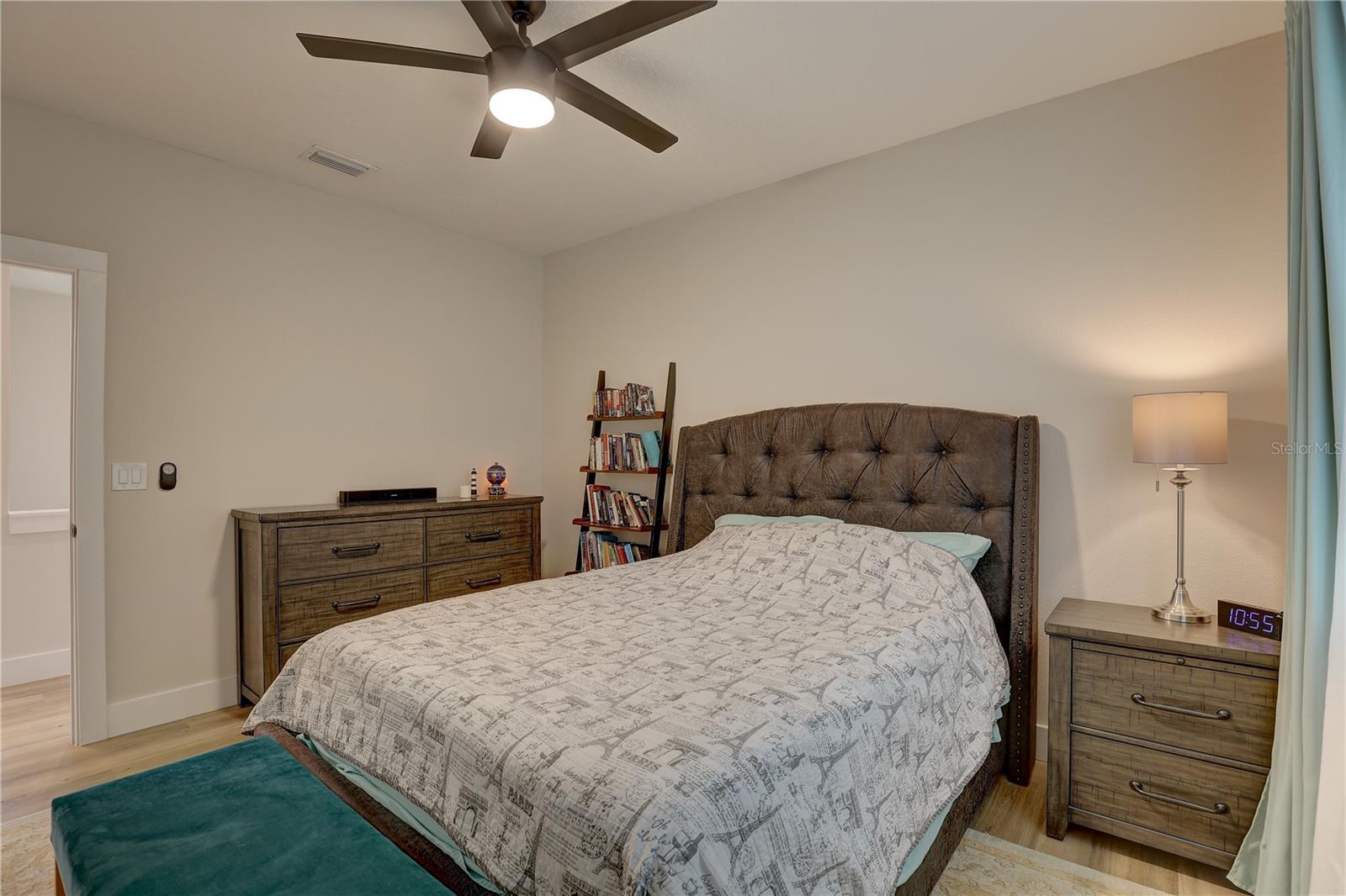2860 14TH AVE N, ST PETERSBURG, FL, 33713