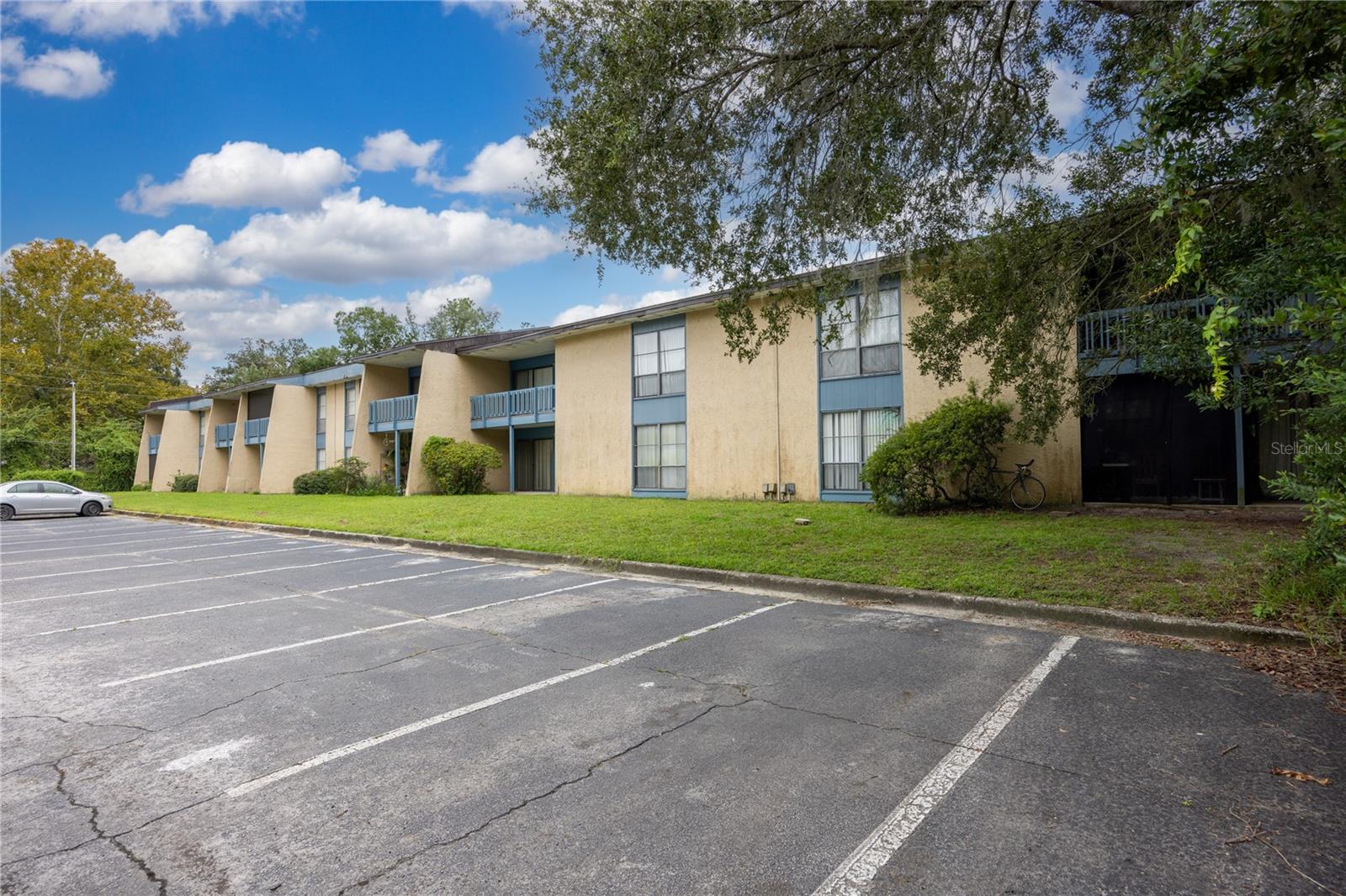 2811 SW ARCHER RD #D23, GAINESVILLE, FL, 32608