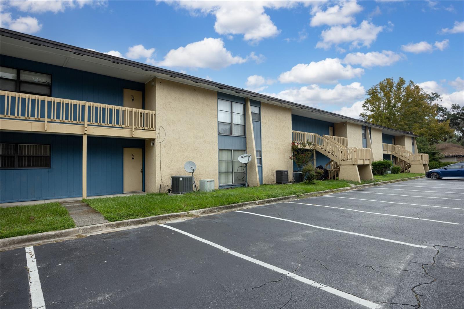 2811 SW ARCHER RD #D23, GAINESVILLE, FL, 32608
