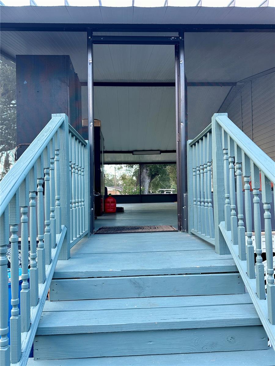 11223 SLIGH AVE, SEFFNER, FL, 33584