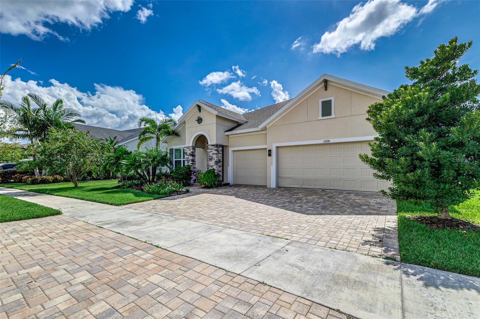 5330 SILVER SUN DR, APOLLO BEACH, FL, 33572