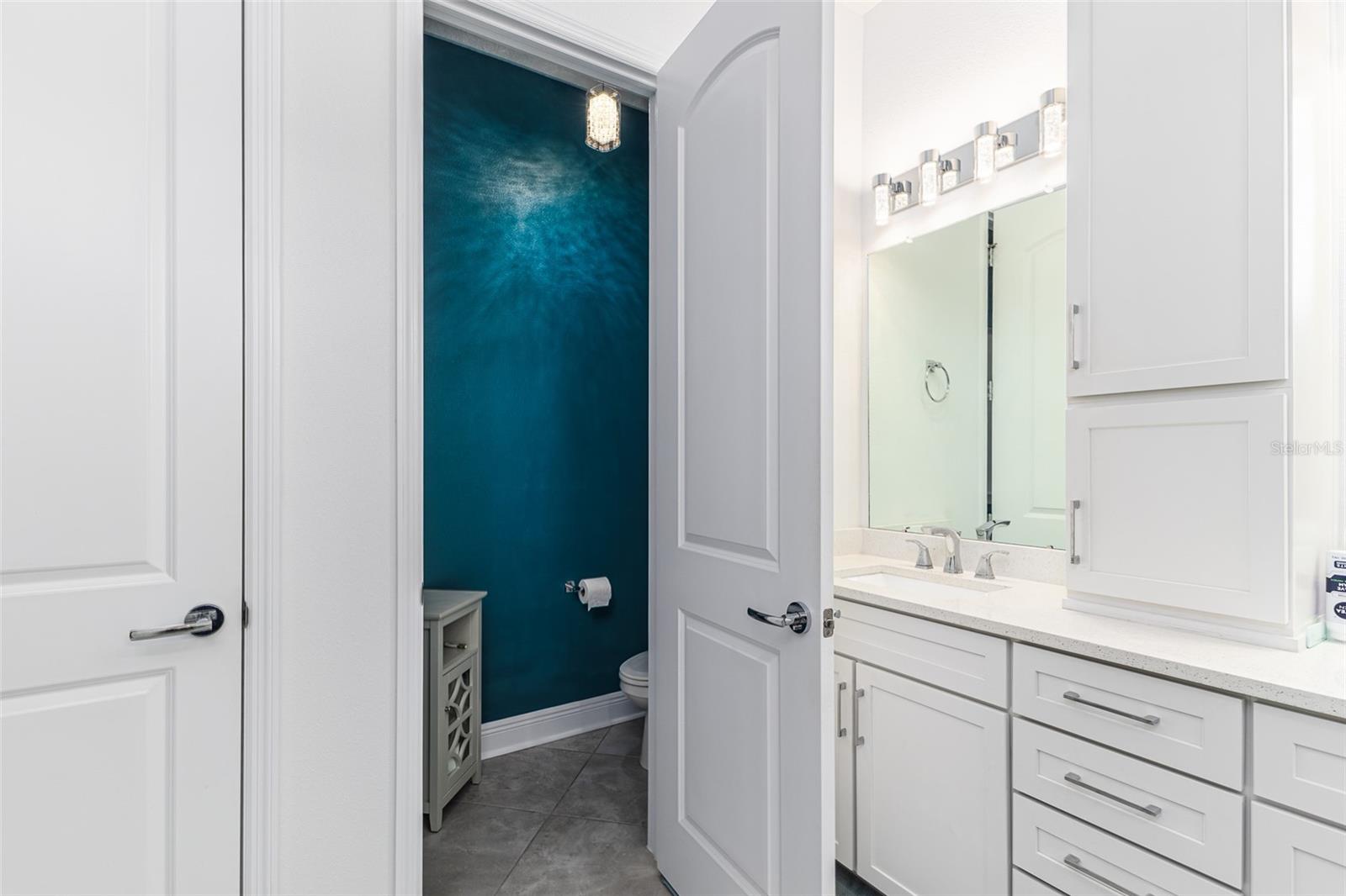 5330 SILVER SUN DR, APOLLO BEACH, FL, 33572