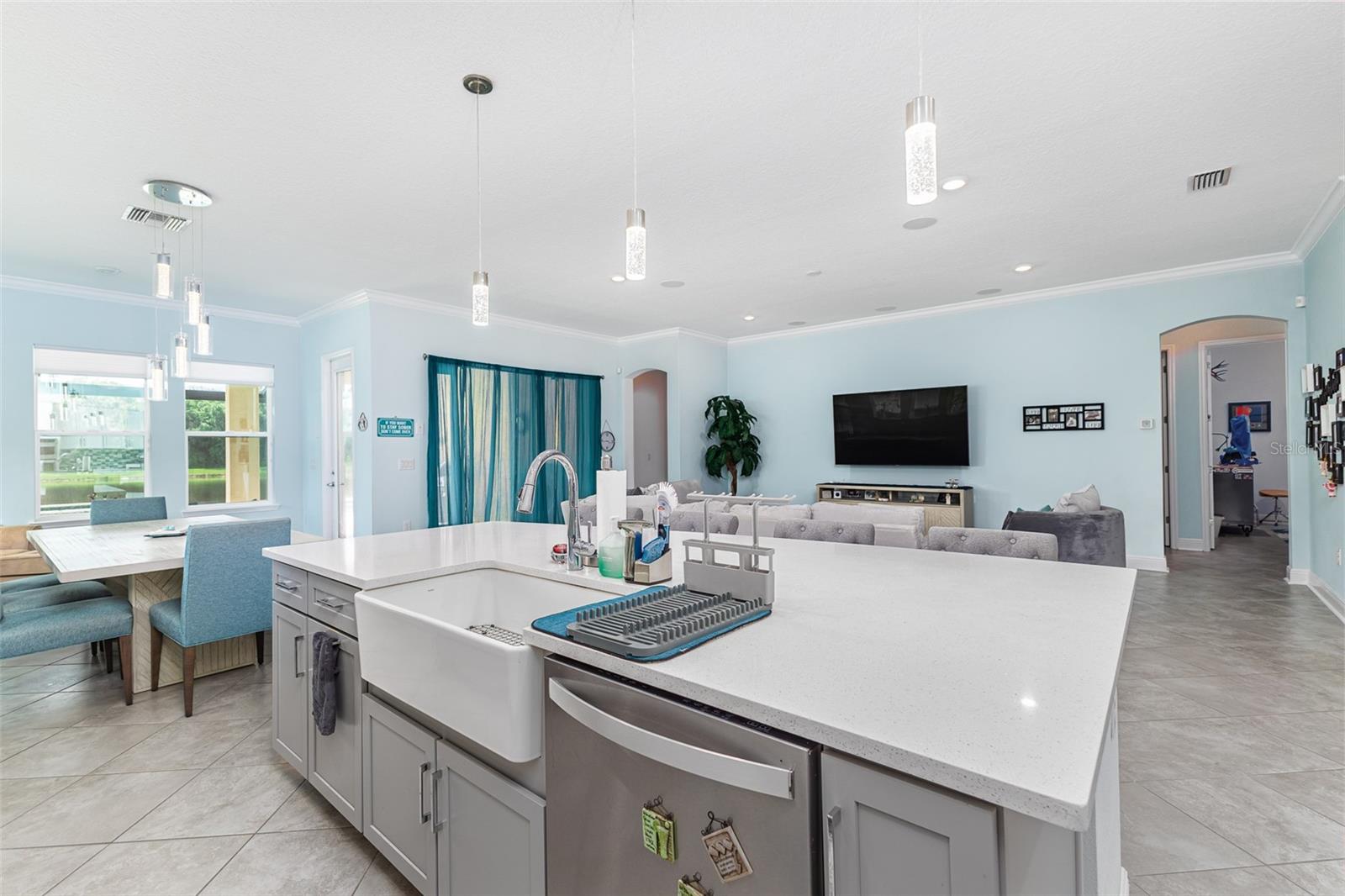 5330 SILVER SUN DR, APOLLO BEACH, FL, 33572