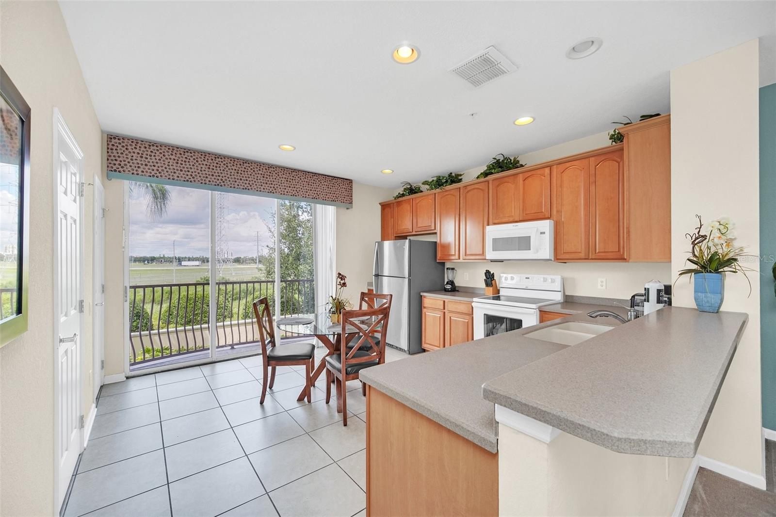 8036 COOL BREEZE DR #134, ORLANDO, FL, 32819
