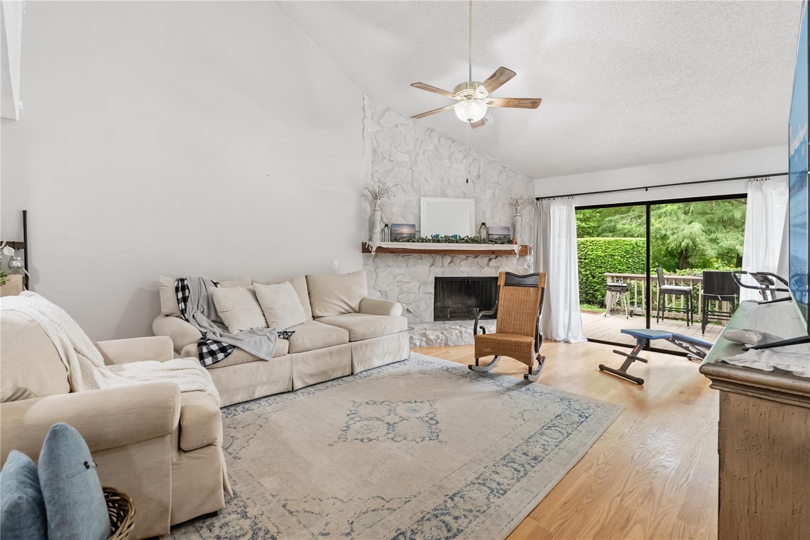 303 OLD MILL POND RD #303, PALM HARBOR, FL, 34683